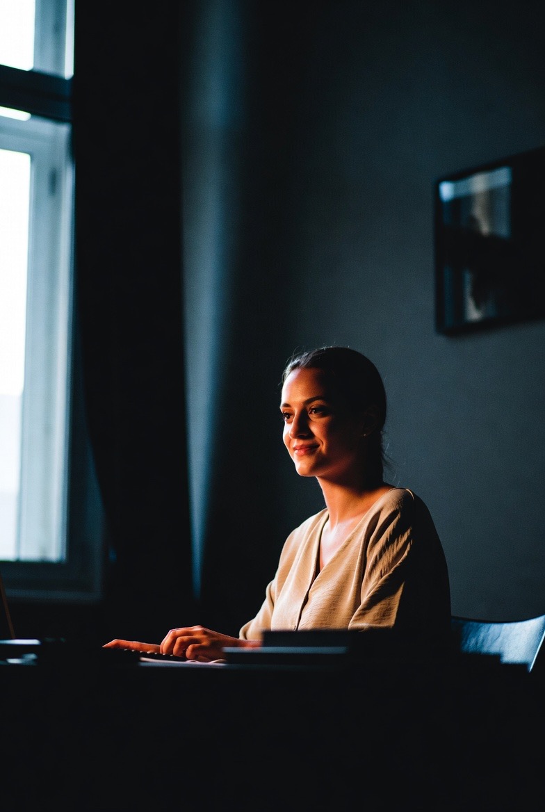 Headleap member starting their morning routine at 5:42 AM